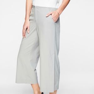 Athleta Tribeca Crop pants